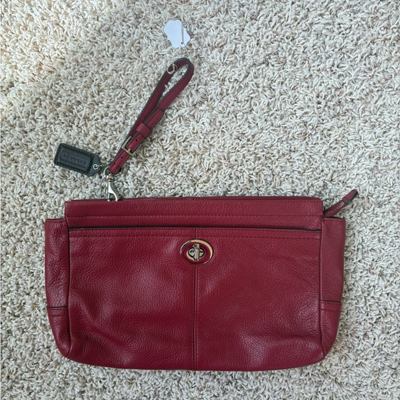 COACH Park Leather Medium Red Wristlet With Gold Clasp - Picture 1 of 8